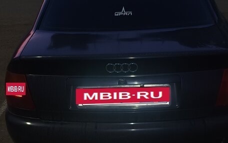 Audi A4, 1996 год, 340 000 рублей, 3 фотография