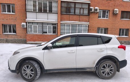 Toyota RAV4, 2015 год, 2 120 000 рублей, 21 фотография