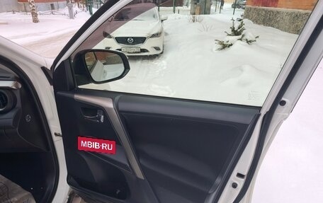 Toyota RAV4, 2015 год, 2 120 000 рублей, 11 фотография