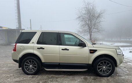 Land Rover Freelander II рестайлинг 2, 2008 год, 940 000 рублей, 5 фотография