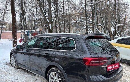 Volkswagen Passat B8 рестайлинг, 2018 год, 2 500 000 рублей, 10 фотография