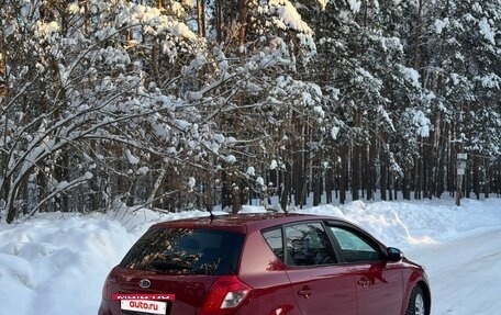 KIA cee'd I рестайлинг, 2010 год, 675 000 рублей, 5 фотография