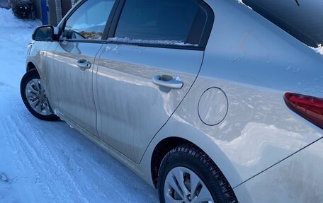 KIA Rio IV, 2020 год, 1 780 000 рублей, 5 фотография