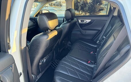 Infiniti FX II, 2010 год, 1 850 000 рублей, 9 фотография