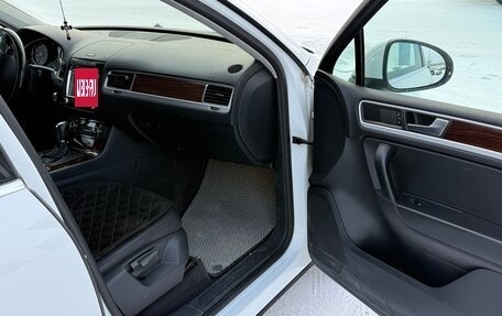 Volkswagen Touareg III, 2013 год, 2 800 000 рублей, 11 фотография