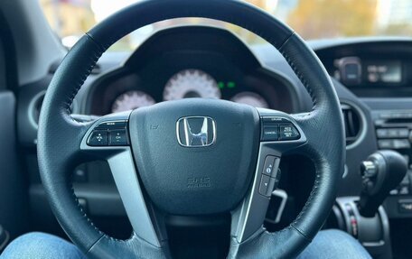 Honda Pilot III рестайлинг, 2012 год, 2 150 000 рублей, 8 фотография