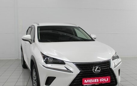 Lexus NX I, 2017 год, 3 350 000 рублей, 6 фотография