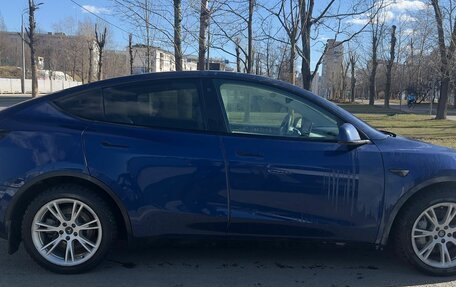 Tesla Model Y I, 2022 год, 3 658 500 рублей, 6 фотография