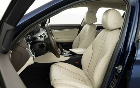 BMW 5 серия, 2017 год, 3 151 999 рублей, 10 фотография