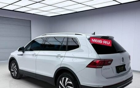 Volkswagen Tiguan II, 2023 год, 2 850 002 рублей, 6 фотография