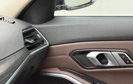 BMW 3 серия, 2023 год, 3 362 911 рублей, 13 фотография