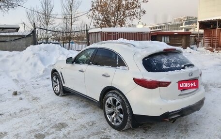 Infiniti FX II, 2012 год, 2 000 000 рублей, 3 фотография