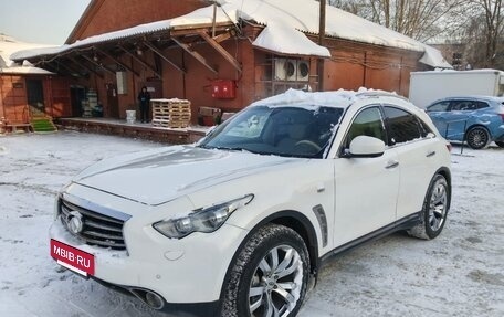 Infiniti FX II, 2012 год, 2 000 000 рублей, 7 фотография