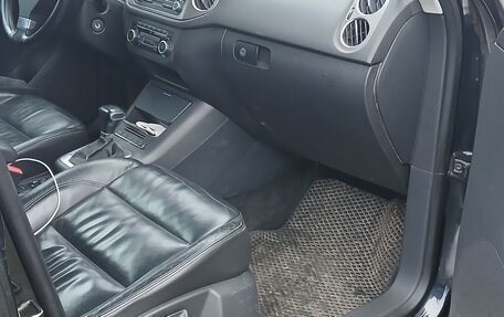 Volkswagen Tiguan I, 2010 год, 950 000 рублей, 11 фотография