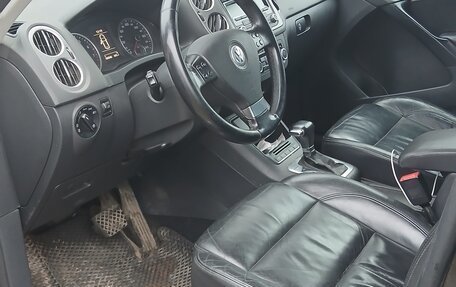 Volkswagen Tiguan I, 2010 год, 950 000 рублей, 10 фотография