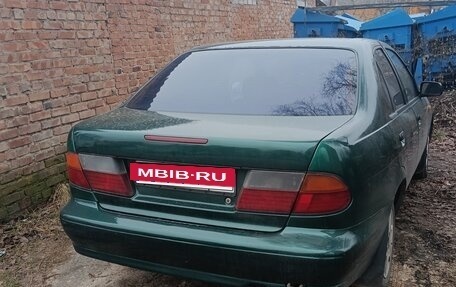 Nissan Almera, 1996 год, 170 000 рублей, 2 фотография