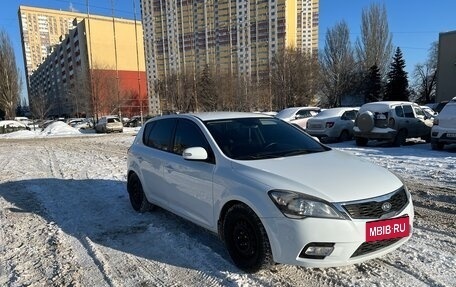 KIA cee'd I рестайлинг, 2011 год, 850 000 рублей, 5 фотография