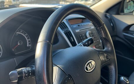 KIA cee'd I рестайлинг, 2011 год, 850 000 рублей, 10 фотография