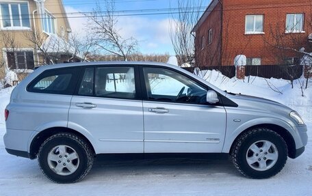 SsangYong Kyron I, 2009 год, 700 000 рублей, 7 фотография