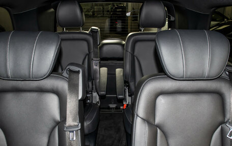 Mercedes-Benz V-Класс, 2023 год, 6 500 000 рублей, 11 фотография