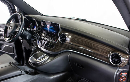 Mercedes-Benz V-Класс, 2023 год, 6 500 000 рублей, 9 фотография