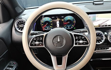 Mercedes-Benz GLB, 2022 год, 5 167 000 рублей, 13 фотография