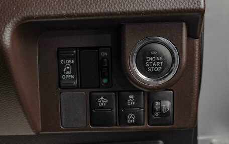 Toyota Roomy I, 2018 год, 1 269 000 рублей, 14 фотография