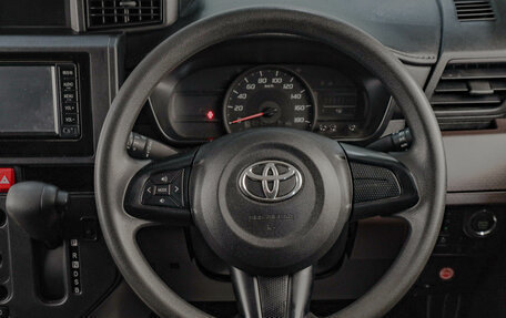 Toyota Roomy I, 2018 год, 1 269 000 рублей, 13 фотография