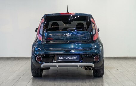 KIA Soul II рестайлинг, 2017 год, 1 589 000 рублей, 4 фотография