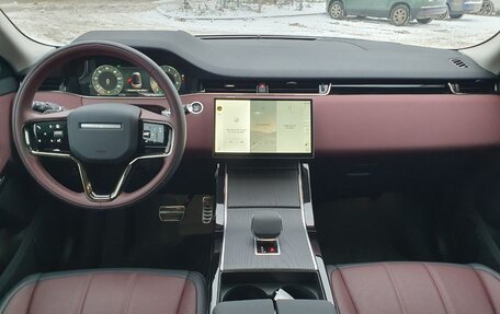 Land Rover Range Rover Evoque II, 2025 год, 6 090 000 рублей, 12 фотография