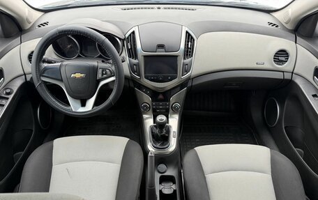 Chevrolet Cruze II, 2013 год, 575 000 рублей, 8 фотография