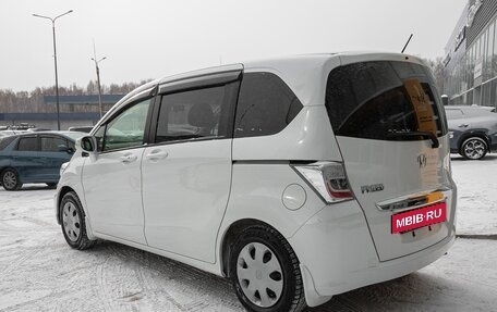 Honda Freed I, 2013 год, 1 098 000 рублей, 10 фотография