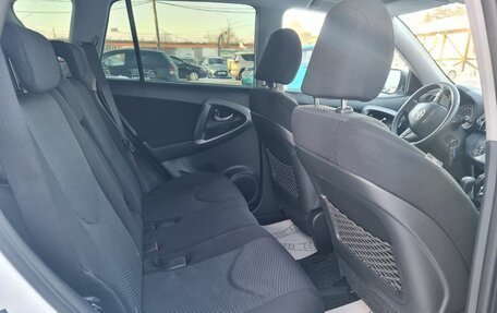 Toyota RAV4, 2011 год, 1 375 000 рублей, 14 фотография