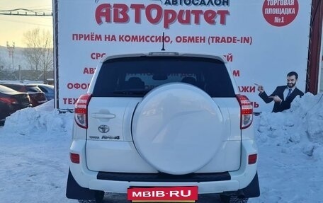 Toyota RAV4, 2011 год, 1 375 000 рублей, 6 фотография