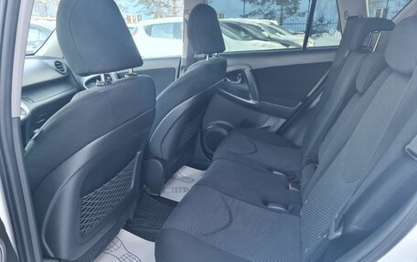 Toyota RAV4, 2011 год, 1 375 000 рублей, 16 фотография