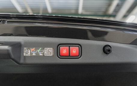 Mercedes-Benz E-Класс, 2025 год, 9 790 000 рублей, 28 фотография