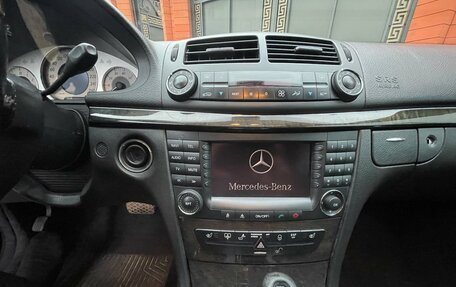 Mercedes-Benz E-Класс, 2004 год, 890 000 рублей, 12 фотография