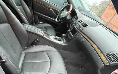 Mercedes-Benz E-Класс, 2004 год, 890 000 рублей, 27 фотография