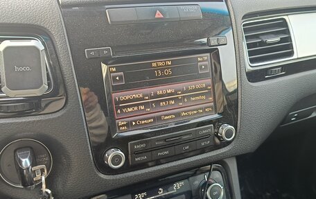 Volkswagen Touareg III, 2011 год, 1 800 000 рублей, 4 фотография