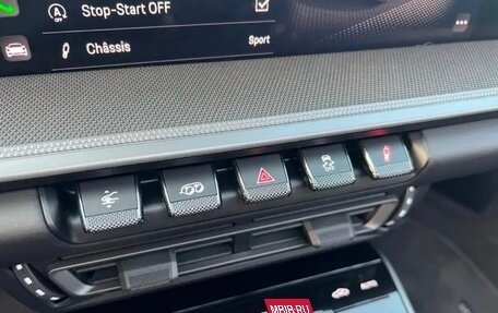 Porsche 911, 2023 год, 15 200 000 рублей, 12 фотография