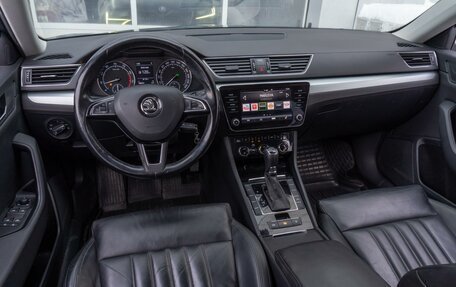 Skoda Superb III рестайлинг, 2018 год, 2 049 000 рублей, 6 фотография