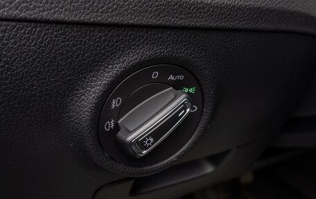 Skoda Superb III рестайлинг, 2018 год, 2 049 000 рублей, 21 фотография