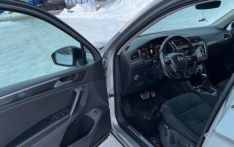 Volkswagen Tiguan II, 2018 год, 3 500 000 рублей, 10 фотография