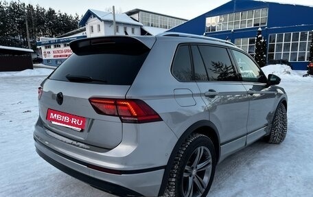 Volkswagen Tiguan II, 2018 год, 3 500 000 рублей, 6 фотография