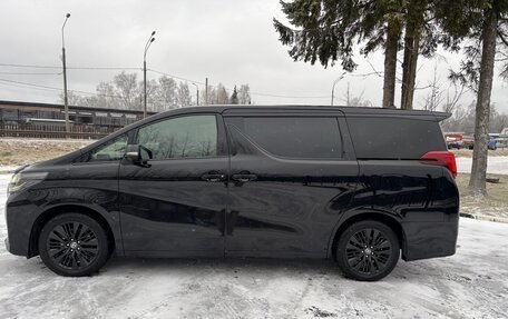 Toyota Alphard III, 2021 год, 5 300 000 рублей, 6 фотография