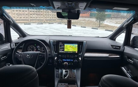 Toyota Alphard III, 2021 год, 5 300 000 рублей, 28 фотография