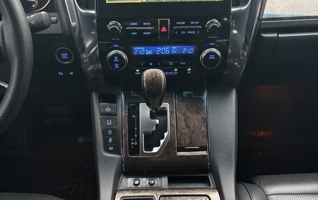 Toyota Alphard III, 2021 год, 5 300 000 рублей, 26 фотография