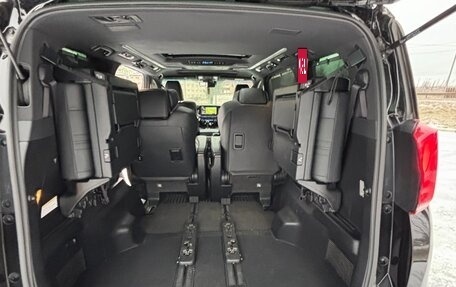 Toyota Alphard III, 2021 год, 5 300 000 рублей, 15 фотография