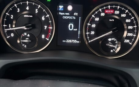 Toyota Alphard III, 2021 год, 5 300 000 рублей, 21 фотография