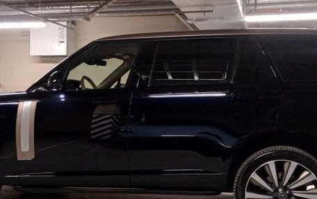 Land Rover Range Rover IV рестайлинг, 2023 год, 24 000 000 рублей, 6 фотография